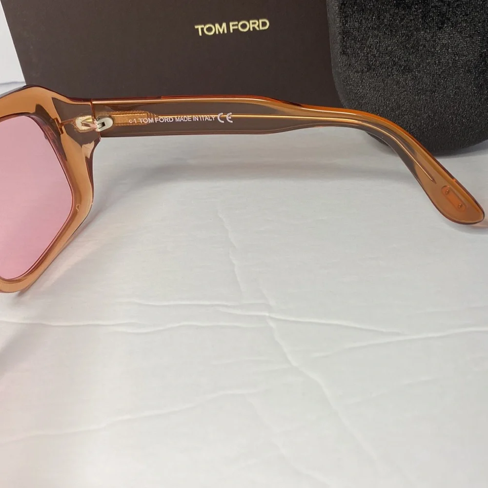 💯Authentic New - TOM FORD SUNGLASSES TOM FORD BAILEY-02 TF885 45Y EYEWEAR